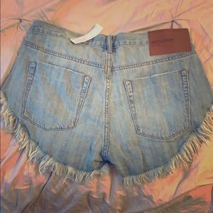 One Teaspoon cut-off denim shorts - size 27